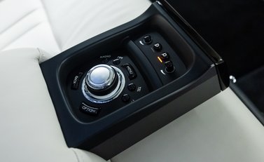 Rolls-Royce Phantom Series II 21