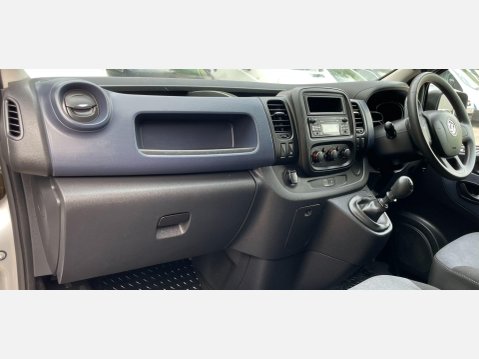 Vauxhall Vivaro 1.6 CDTi 2700 L1 H1 Euro 6 (s/s) 5dr 40