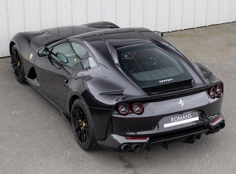 Ferrari 812 Superfast 9