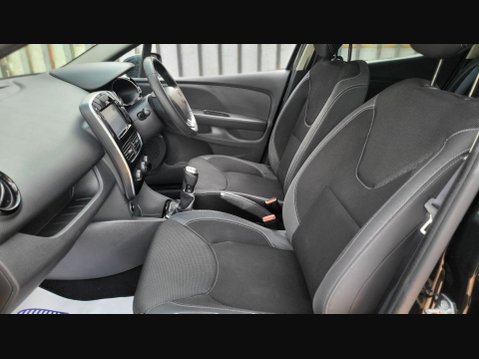 Renault Clio DYNAMIQUE NAV 24