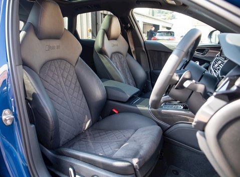 Audi RS6 Avant Performance 12