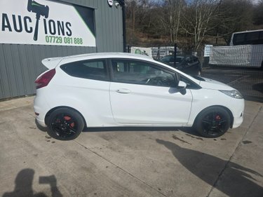 Ford Fiesta ZETEC S 1