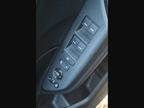 Honda Civic 1.0 VTEC Turbo SR Hatchback 5dr Petrol Manual Euro 6 (s/s) (129 ps) 10