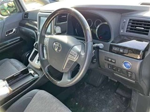 Toyota Alphard 2.4 HYBRID 9