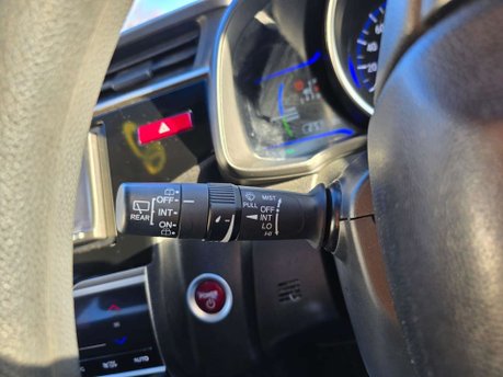 Honda Jazz 1.5 h i-MMD Crosstar EX eCVT Euro 6 (s/s) 5dr 33