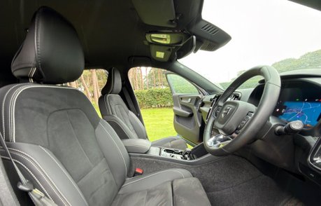 Volvo XC40 B4 PLUS 17