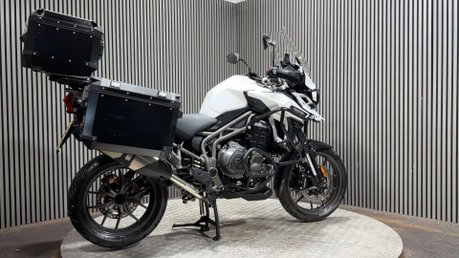 Triumph Explorer 1215 XRT 2017 21K FULL LUGGAGE TOP ROAD SPEC ADVENTURE BIKE 6