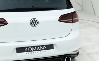 Volkswagen Golf GTI Clubsport S 28