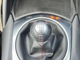 Mazda MX-5 SPORT NAV 41