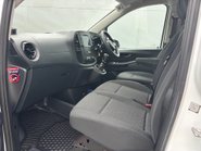 Mercedes-Benz Vito 114 Progressive L2 Panel Van - Air Con / Rear Camera 17