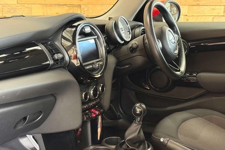 Mini Hatch 1.5 Cooper Hatchback 5dr Petrol Manual Euro 6 (s/s) (136 ps) 8
