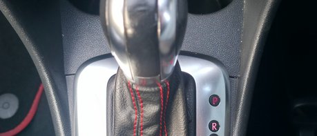 Volkswagen Polo GTI AUTOMATIC.. 1 PREVIOUS KEEPER.. 12 SERVICES.. STUNNING EXAMPLE 1