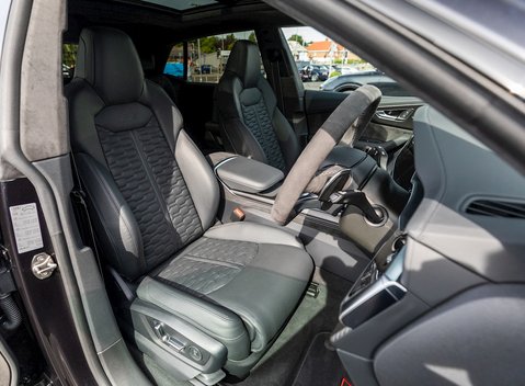 Audi RS Q8 Vorsprung 12