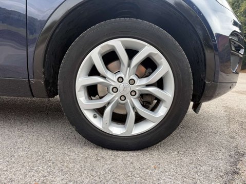 Land Rover Discovery Sport 2.0 Discovery Sport HSE TD4 Auto 4WD 5dr 52