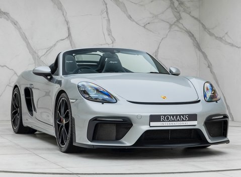 Porsche 718 Boxster Spyder 1