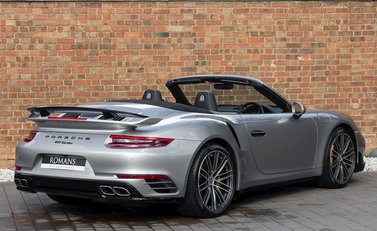 Porsche 911 Turbo Cabriolet (991.2) 7