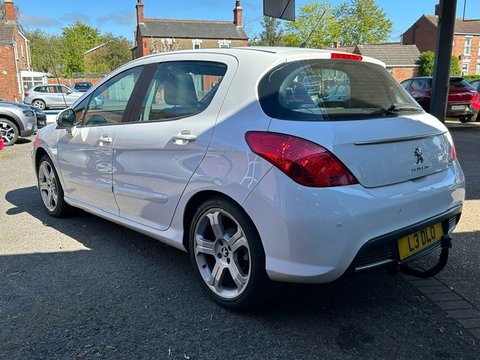 Peugeot 308 E-HDI ALLURE 6