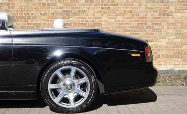 Rolls-Royce Phantom Drophead Series II 8