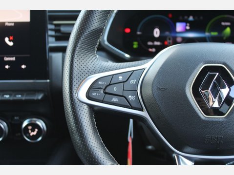 Renault Captur 1.6 E-TECH E-Tech engineered BOSE Edition Auto 15
