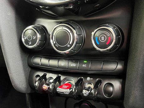 Mini Hatch 1.5 Cooper Classic 5dr 34