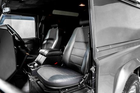 Land Rover Defender 90 NOW SOLD. SIMILAR REQUIRED. PLEASE CALL 01903 254800. 13