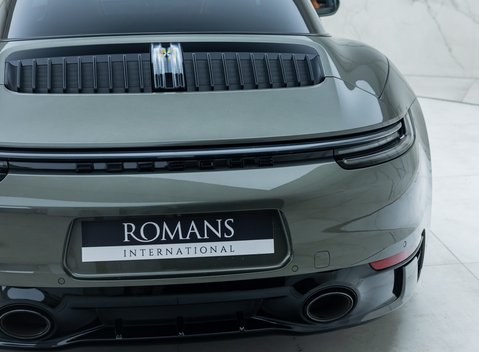 Porsche 911 Targa 4S (992) 37