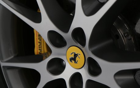 Ferrari California V8 - Daytona Style Seats, Shields and More 21