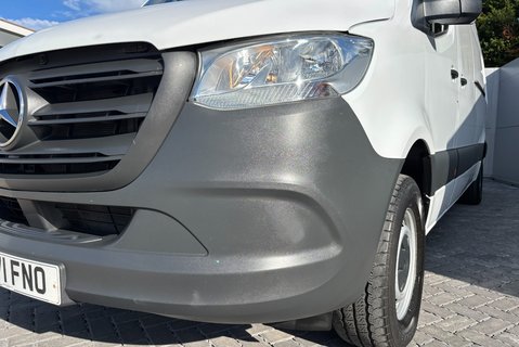 Mercedes-Benz Sprinter 315 Cdi Progressive Glass Frail Van 21