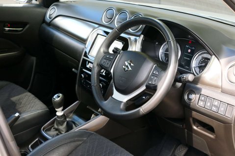 Suzuki Vitara 1.4 Vitara SZ5 Boosterjet MHEV 5dr 4