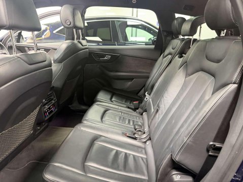 Audi Q7 3.0 TFSI V6 55 Black Edition SUV 5dr Petrol Tiptronic quattro Euro 6 (s/s) 41
