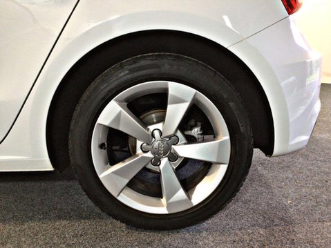 Audi A1 1.4 SPORTBACK TFSI SPORT 5d 123 BHP 38