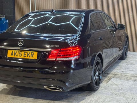 Mercedes-Benz E Class 3.0 E350 AMG Night Edition Bluetec Auto 4dr 27