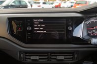 Volkswagen Polo SE TSI DSG 28