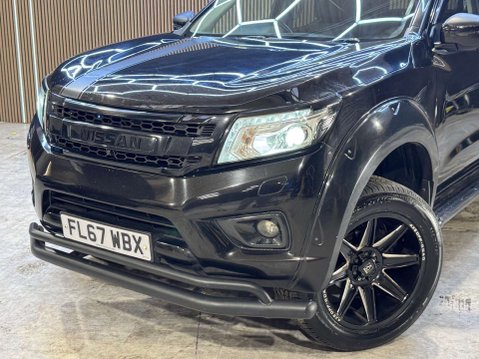 Nissan Navara 2.3 Navara Tekna dCi Auto 4WD 5dr 36