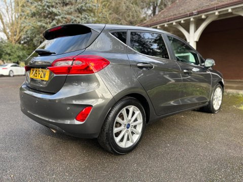 Ford Fiesta TITANIUM 18