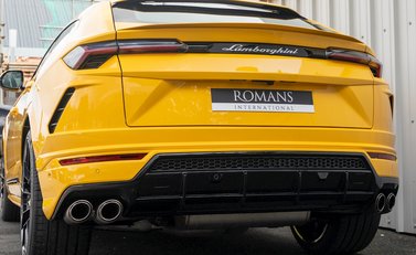Lamborghini Urus 28