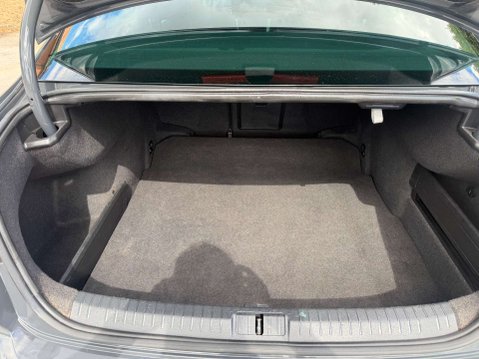 Volkswagen Passat 2.0 Passat SE Business TDI 4dr 16