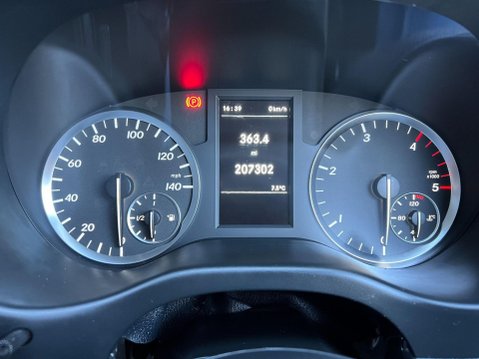 Mercedes-Benz Vito 1.6 111 CDI FWD L2 Euro 6 6dr 23