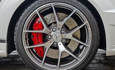 Mercedes-Benz C Class AMG Estate Edition 507 21