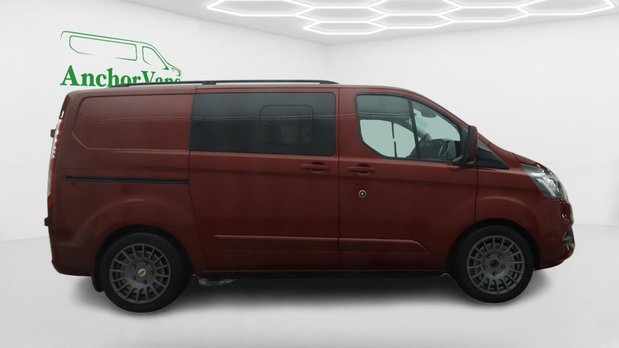 Ford Transit Custom Crew Cab SWB L1H1 Low Roof Limited 300 Air Con Alloys Sensors EURO 6 3