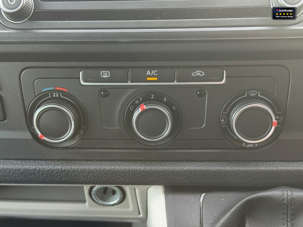 2019 Volkswagen TransporterCrew Cab SWB T32 Tdi Kombi Highline Air Con Nav Sensors EURO 6 NO VAT — thumbnail 37 of 51