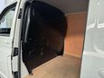 Volkswagen Transporter 2.0 Transporter T28 Highline TDI 27