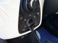 Toyota Aygo 1.0 VVT-i x-play Euro 6 5dr 21