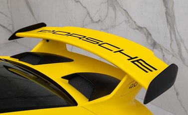 Porsche 911 (991.2) GT3 24