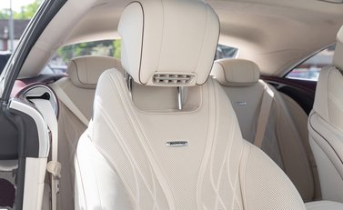 Mercedes-Benz S Class S63 Coupe 13