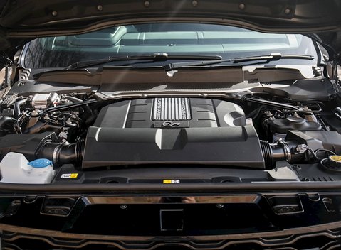 Land Rover Range Rover Sport 5.0 SVR 32