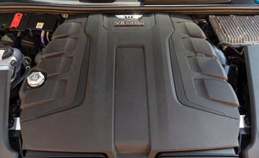 Bentley Bentayga V8 Diesel 27