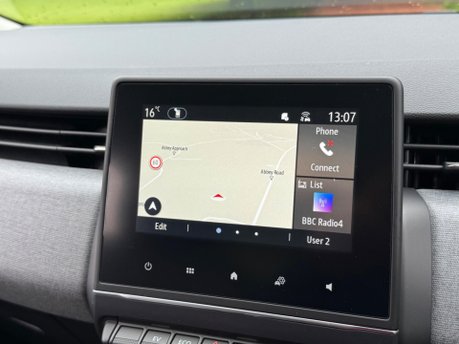 Renault Clio EVOLUTION E-TECH 26