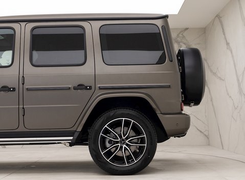 Mercedes-Benz G Series AMG Line Premium Plus 29