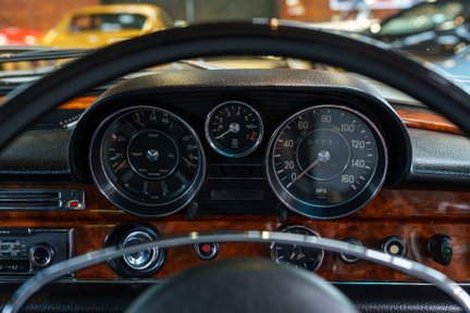 Mercedes-Benz 300 SEL 3.5 9